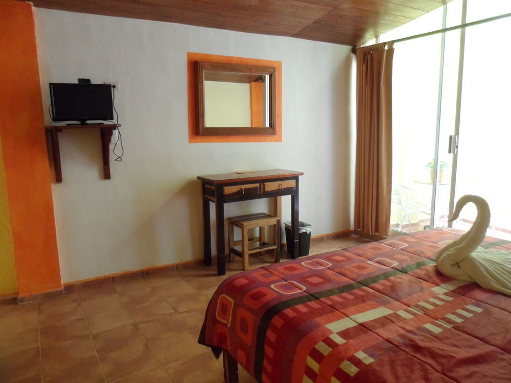 Hotel El Hormiguero Playa del Carmen Eksteriør bilde