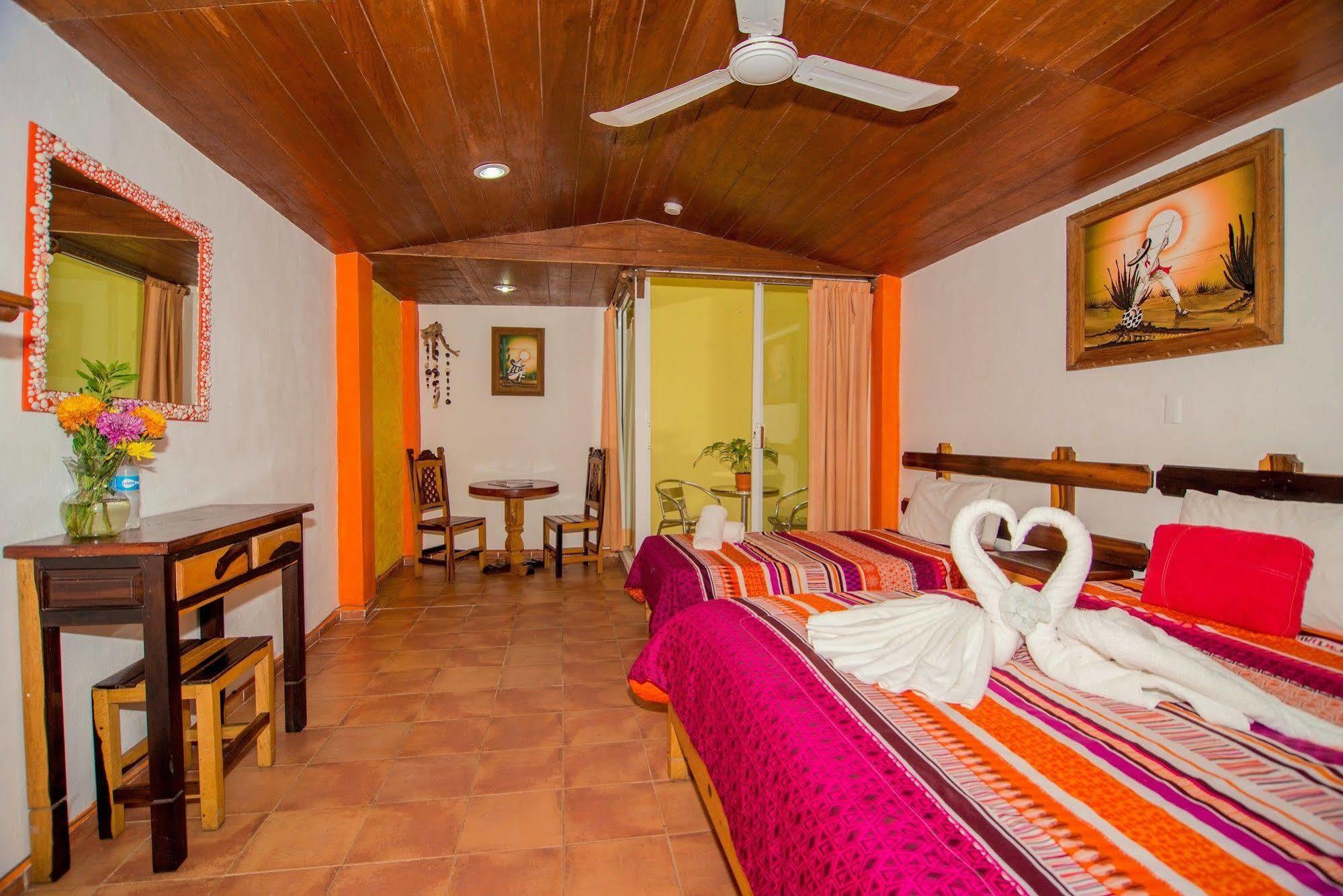 Hotel El Hormiguero Playa del Carmen Eksteriør bilde