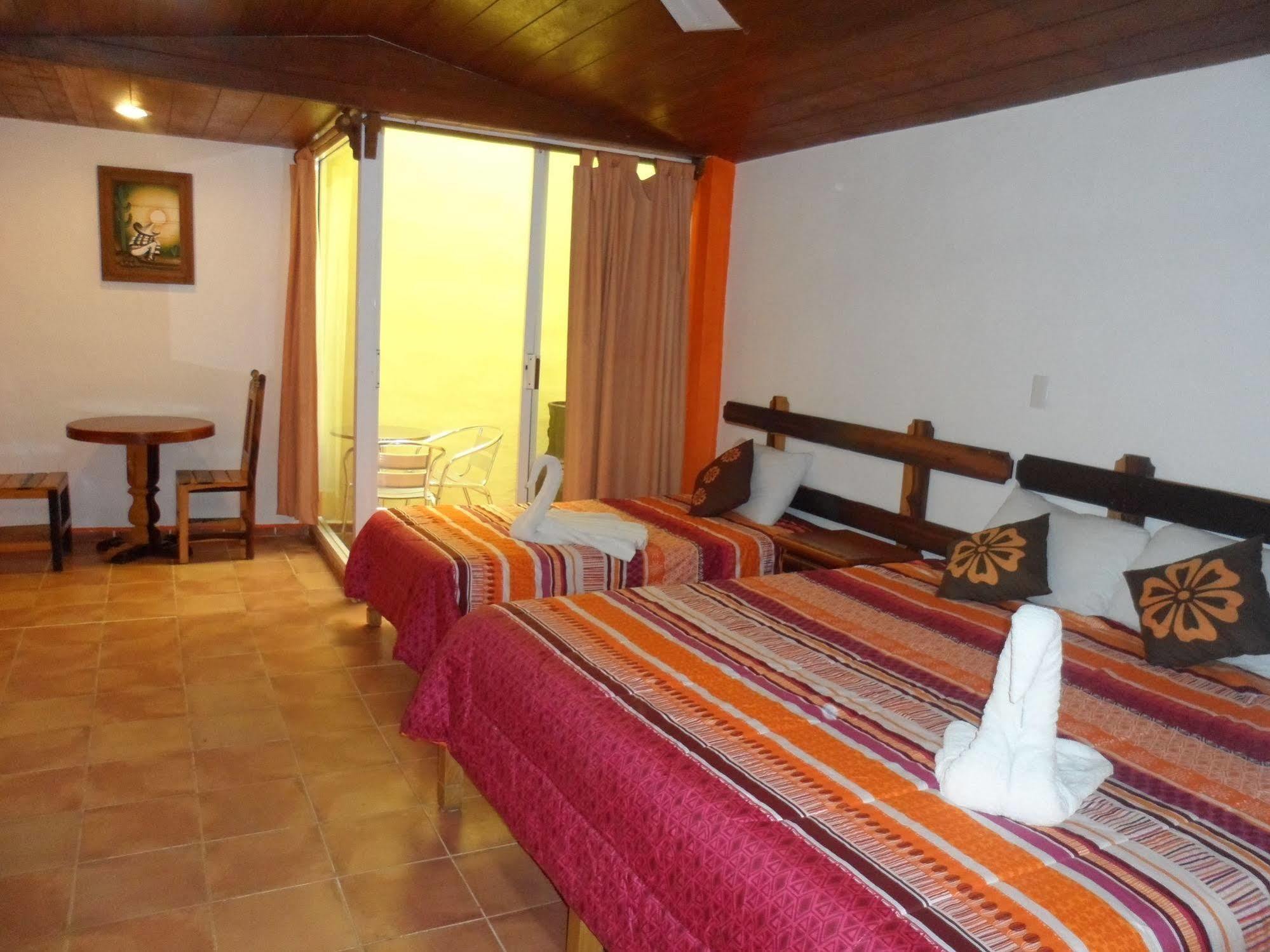 Hotel El Hormiguero Playa del Carmen Eksteriør bilde