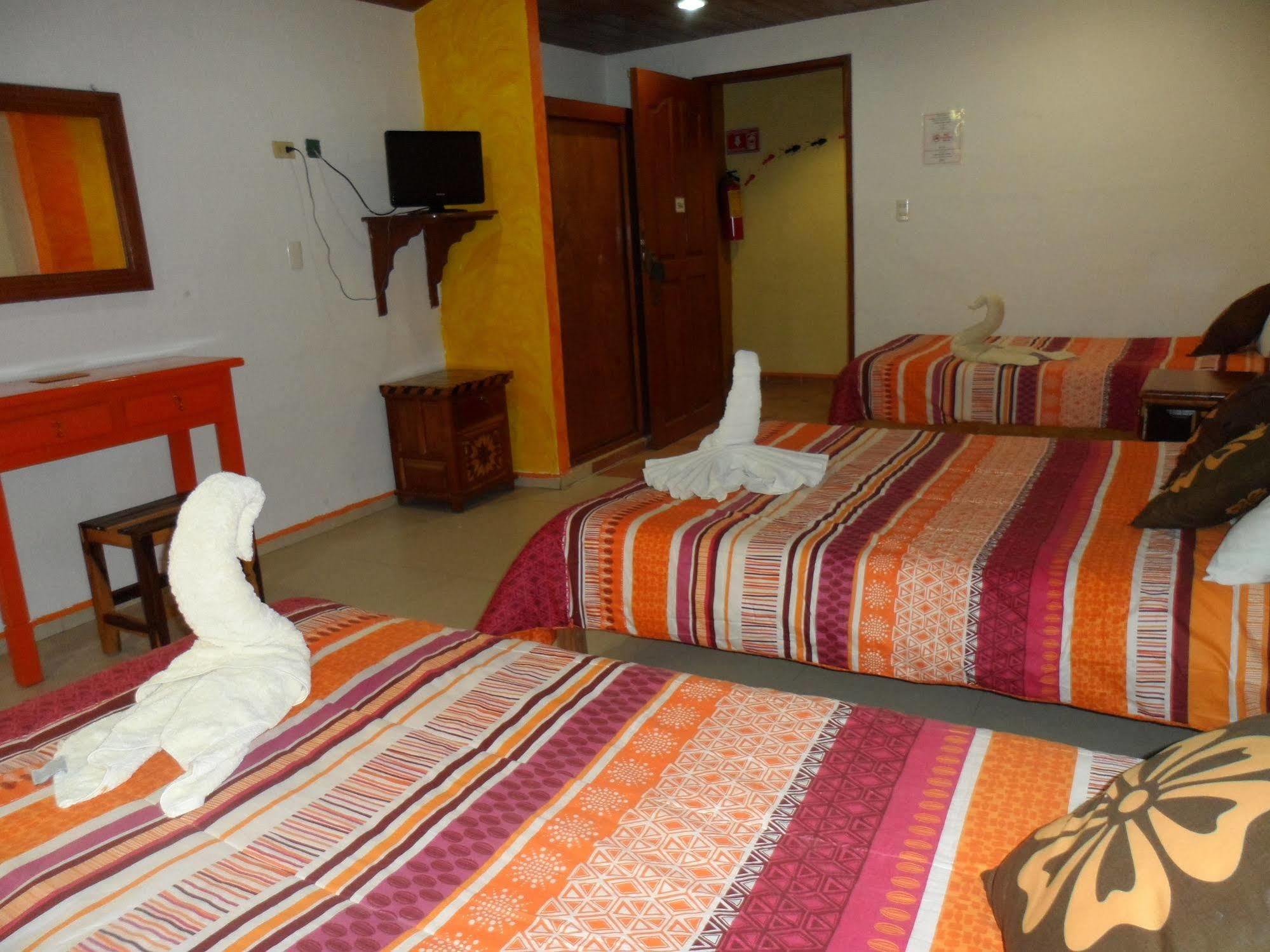 Hotel El Hormiguero Playa del Carmen Eksteriør bilde