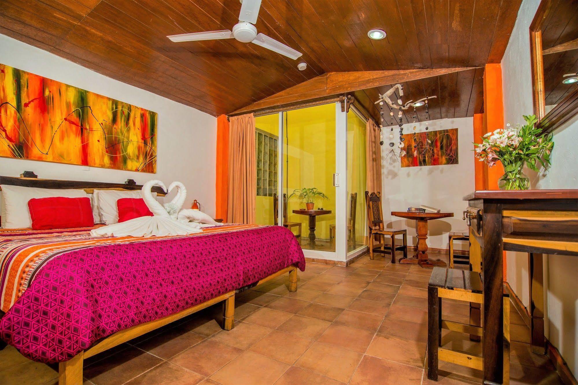 Hotel El Hormiguero Playa del Carmen Eksteriør bilde